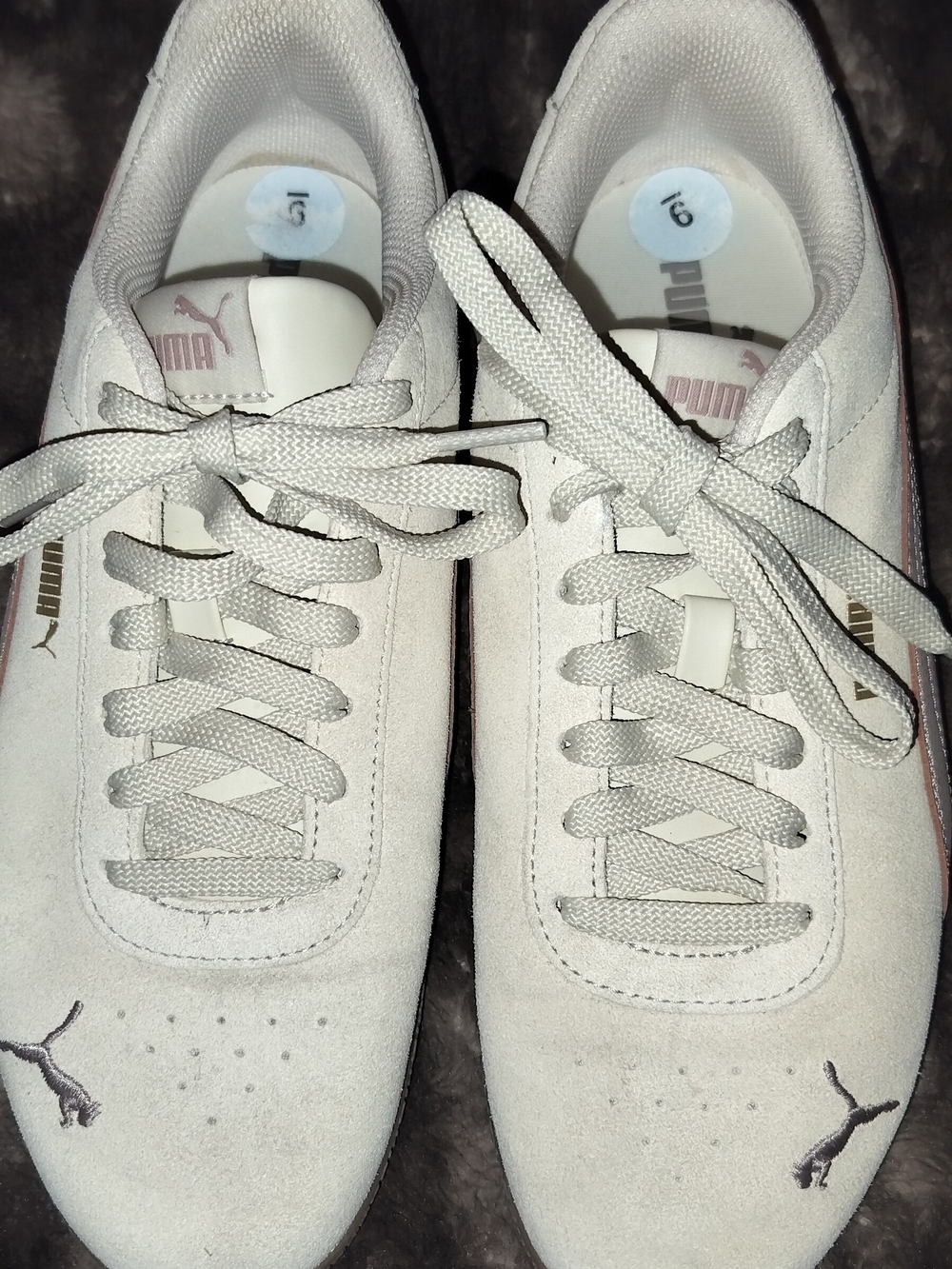 Puma Women's Off White Suede Low-Top Sneakers with Pink Logo